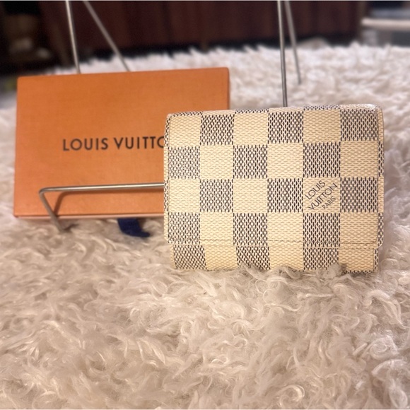 Unisex authentic LOUIS VUITTON Damier Azur Card Holder with box - Picture 4 of 15